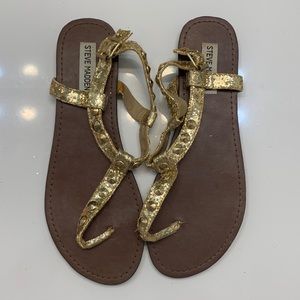 Gold Steve Madden Sandals Size 9